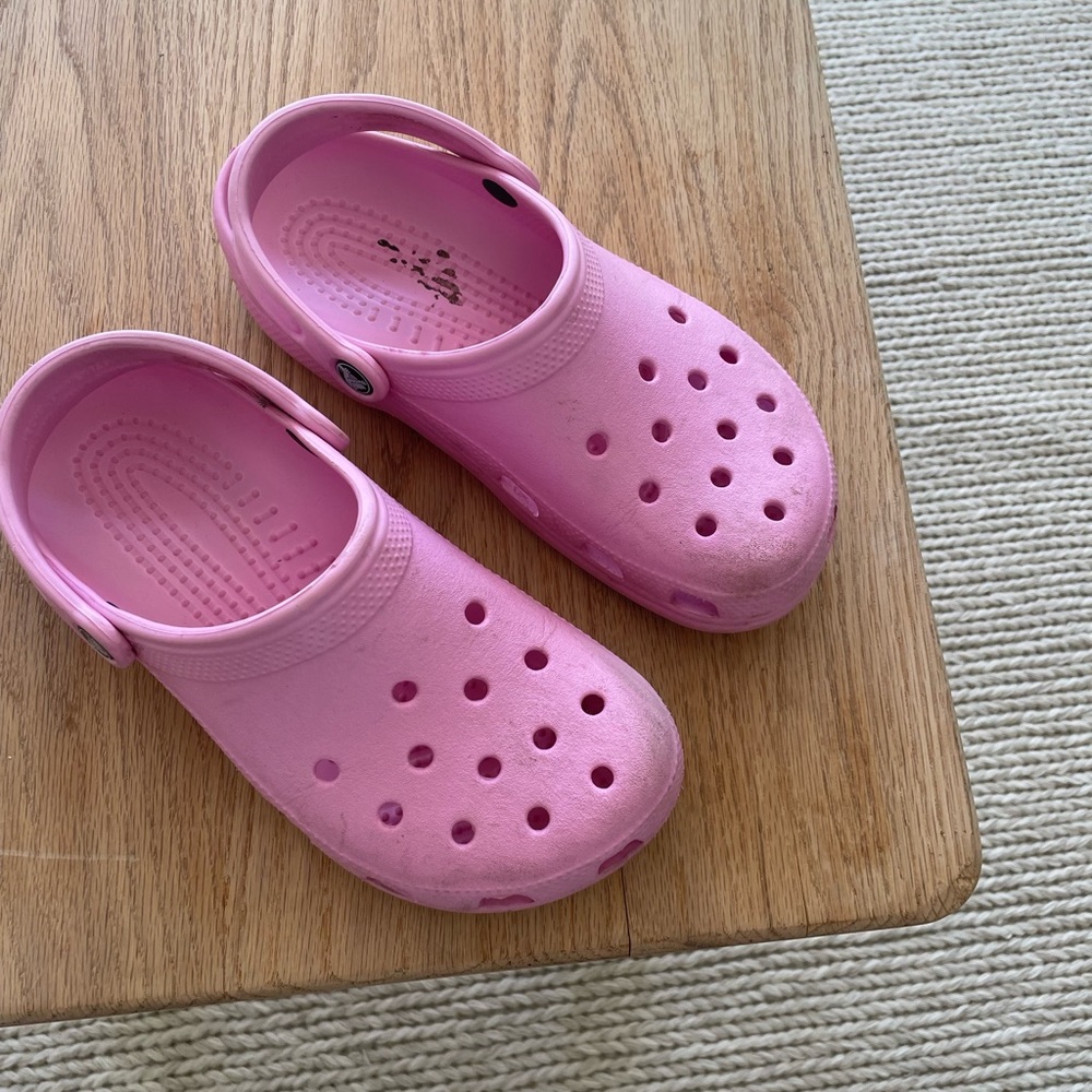 Women’s Pink Crocs Sz. 9